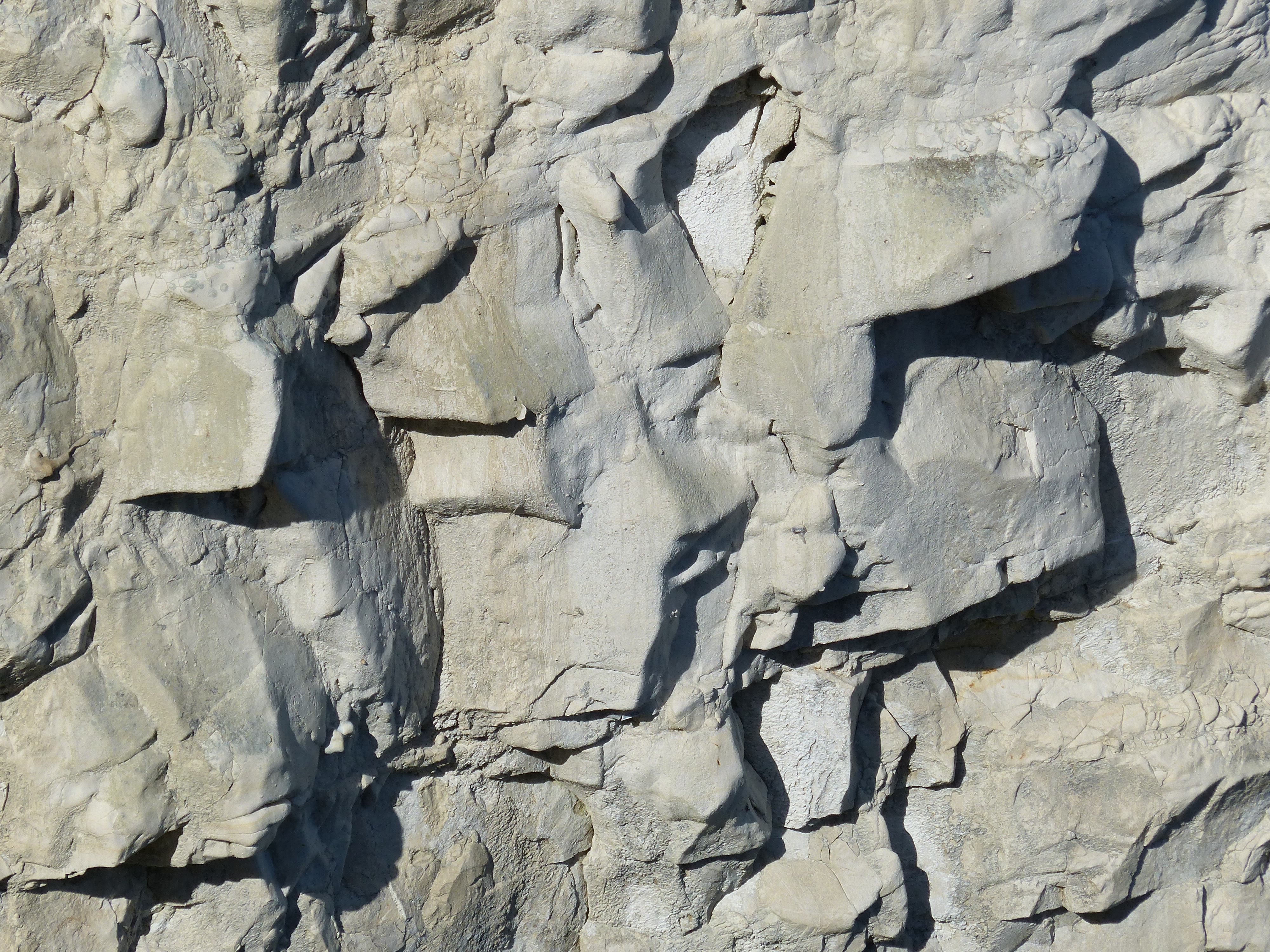 Chalk pattern and texture in cliffs at Studland Bay