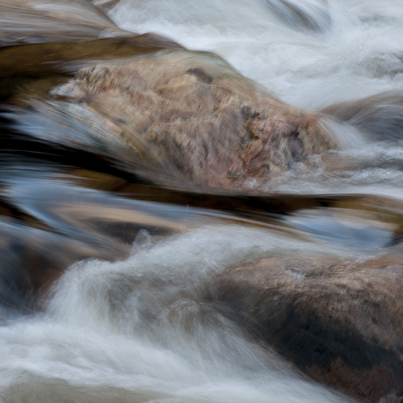 Random patterns_water