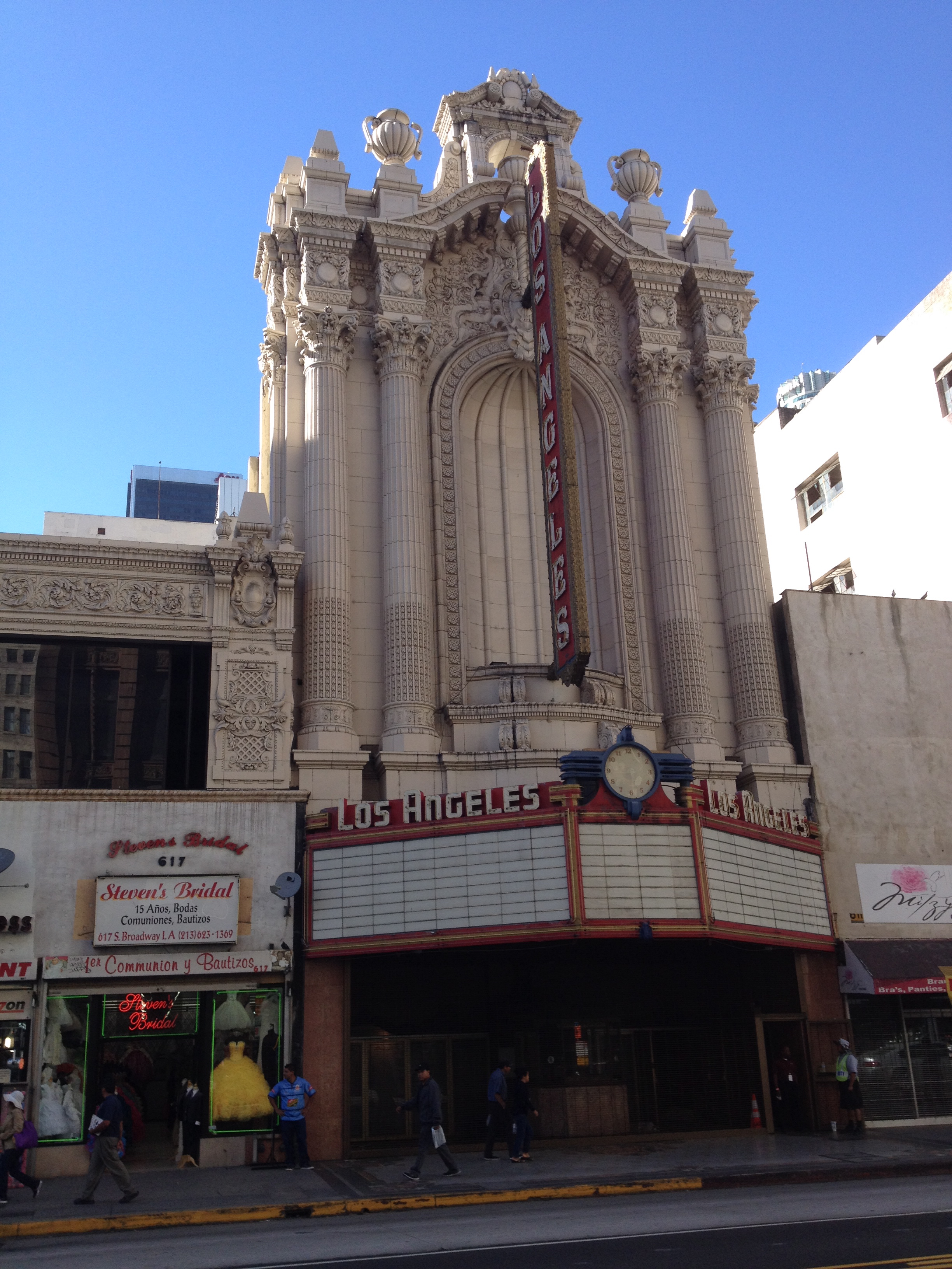 En la calle Broadway, downtown LA