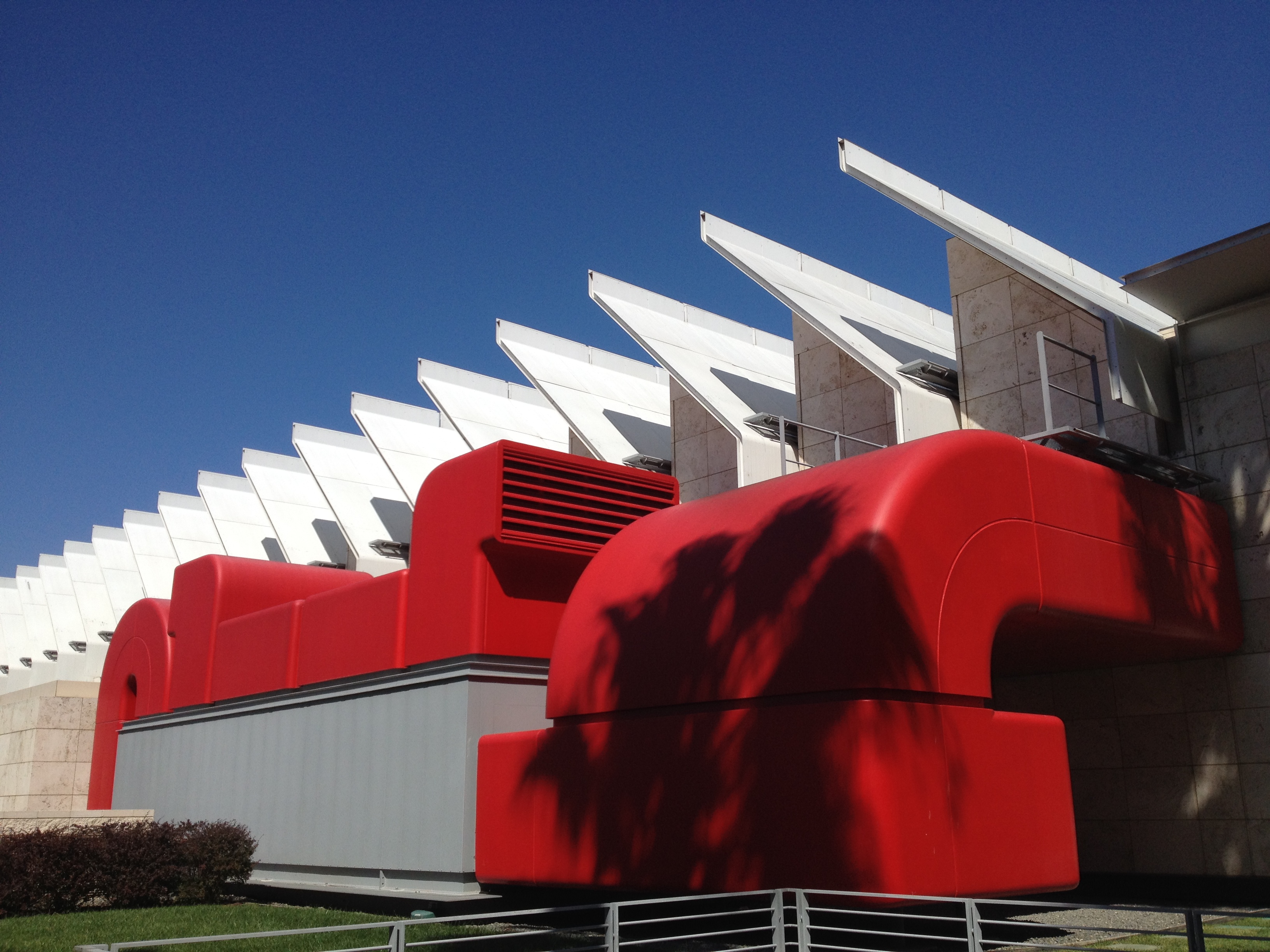 Sala de exhibiciones, por el arquitecto Renzo Piano