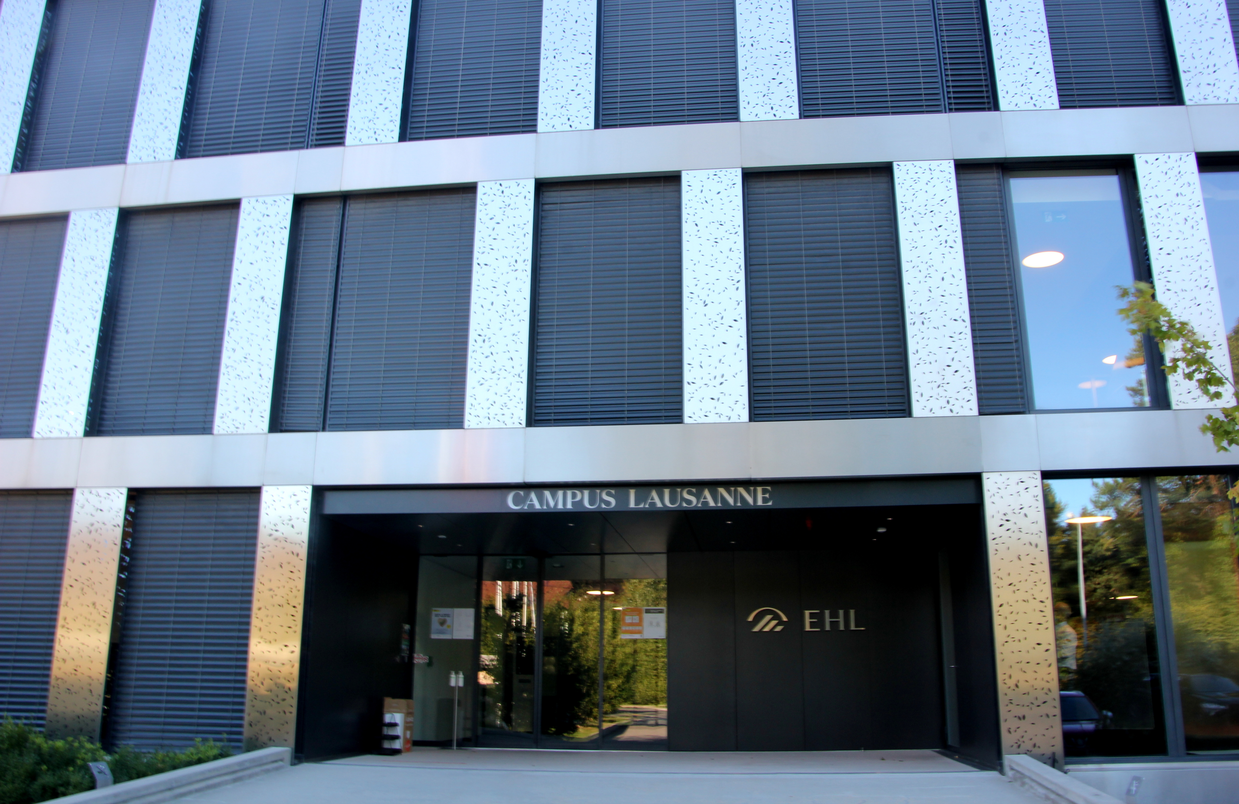 EHL entrance