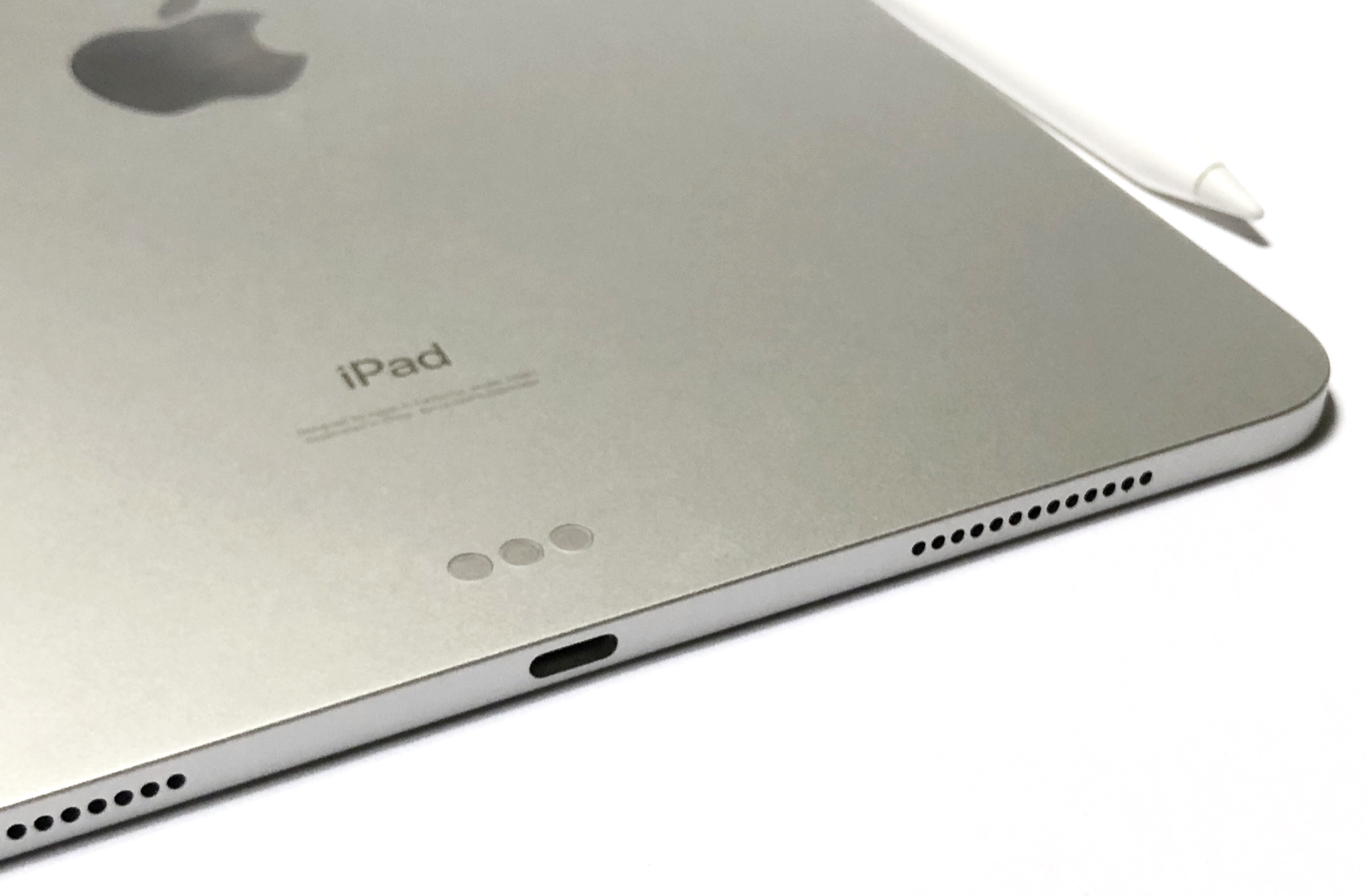 2018年発売の11インチ新型iPad Proをレビュー | Apple Pencilのために