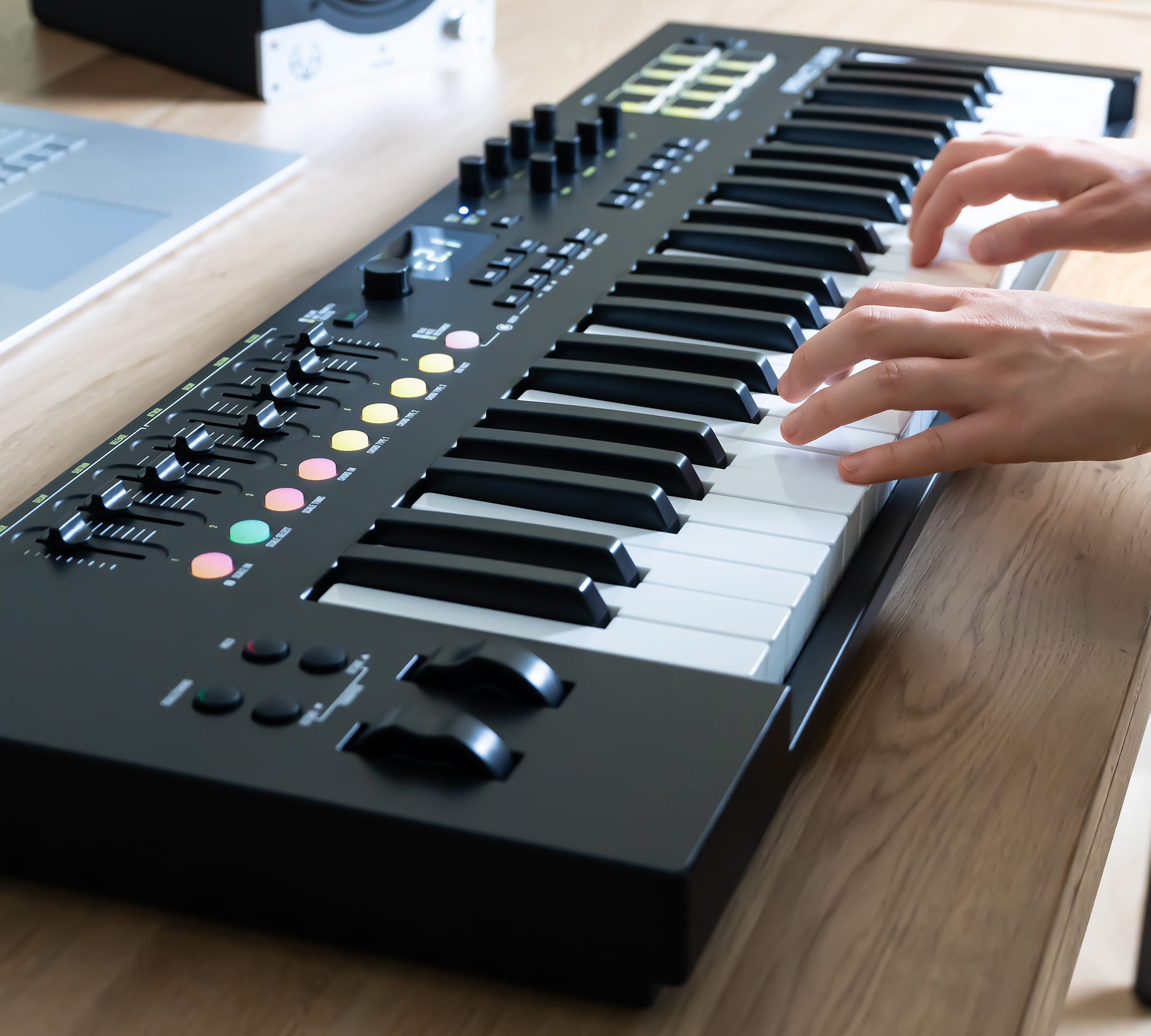 Nektar Impact LX mk3 — MIDI Keyboard with DAW Integration