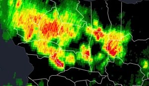 Emiten advertencia de inundaciones y alerta especial por fuertes tormentas eléctricas