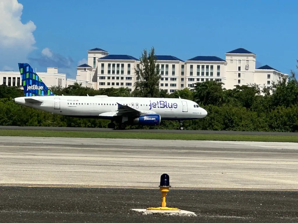 JetBlue vuelve con oferta de pasajes a  dólares
