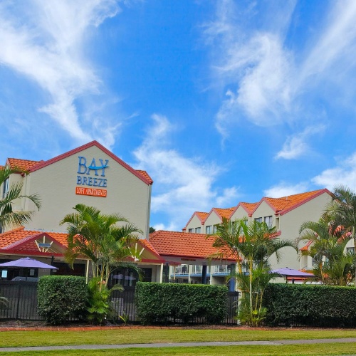 Fly Point Beach accommodation