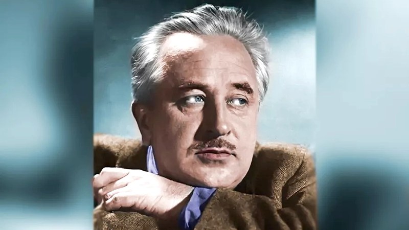 Лев Кулешов