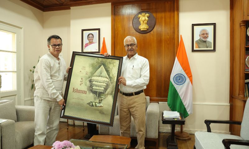 Promote Manipuri films Governor