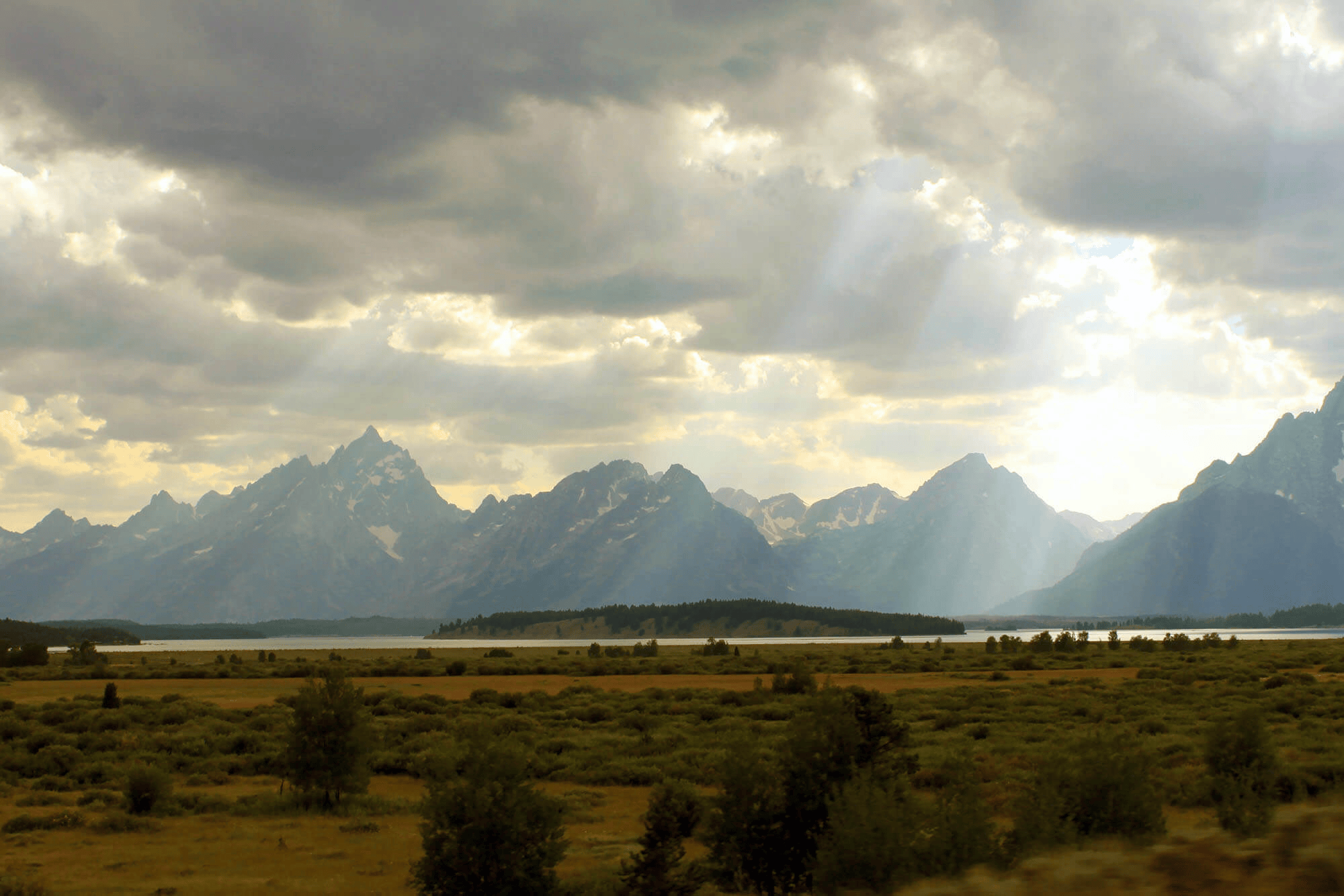 Free Camping in the Grand Teton Mountains - Neon Bison