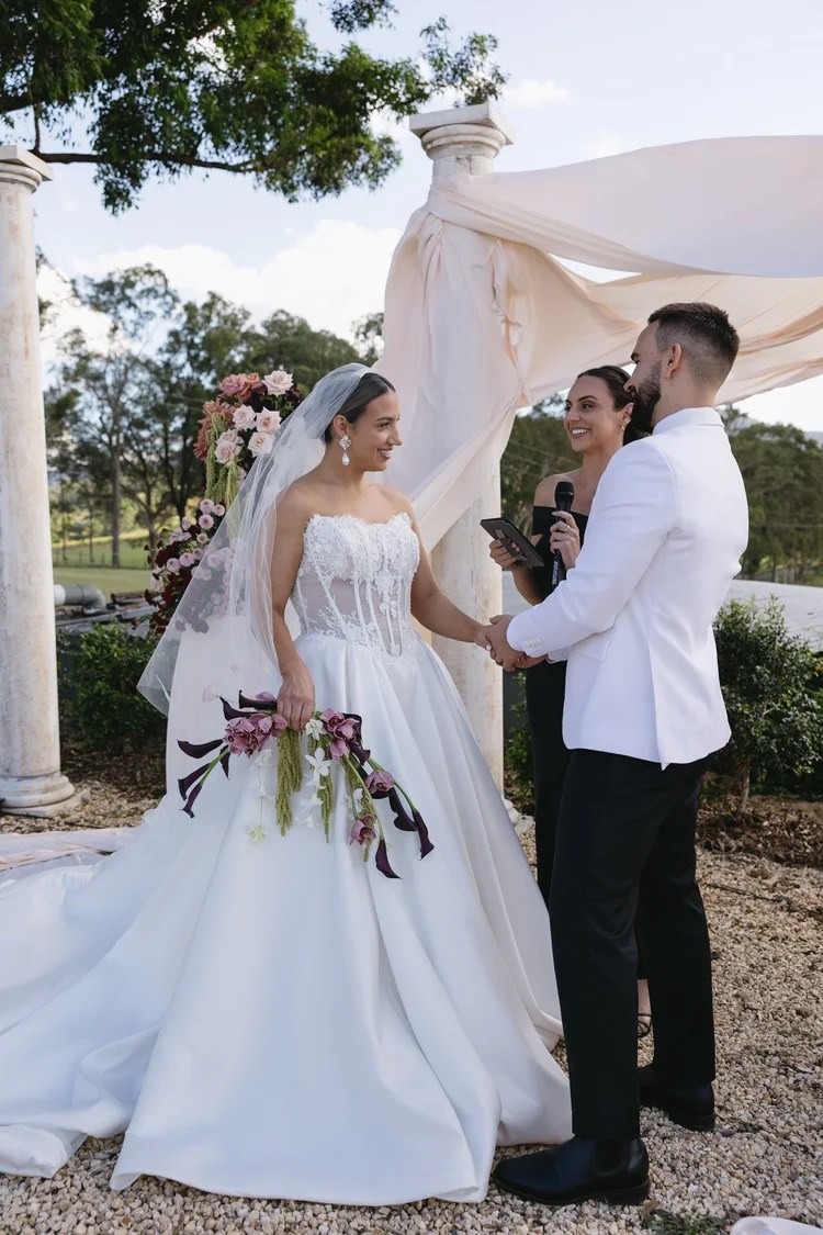 Why Every Couple Needs an Experienced Wedding Celebrant on the Central Coast