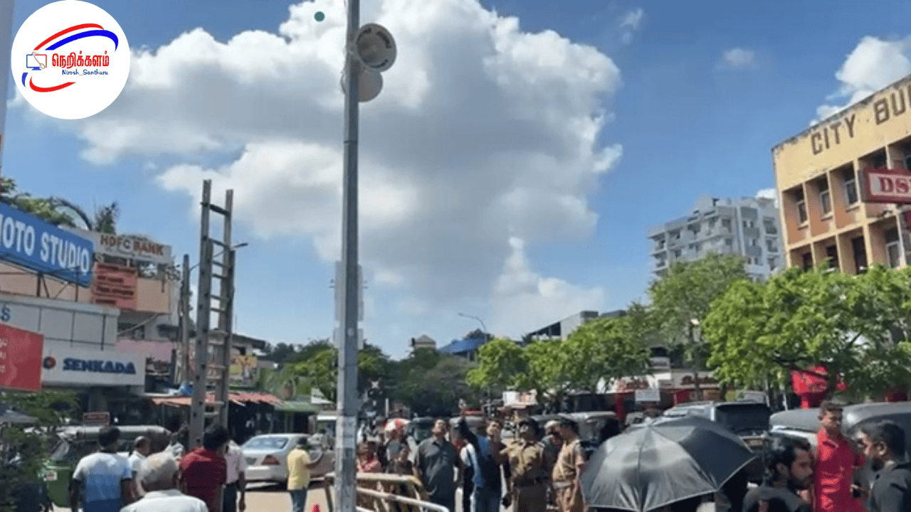 நுகேகொடாவில் எதிர்க்கட்சிப் பேரணி: மைக்ரோபோன் சாதனங்கள் அகற்றம்