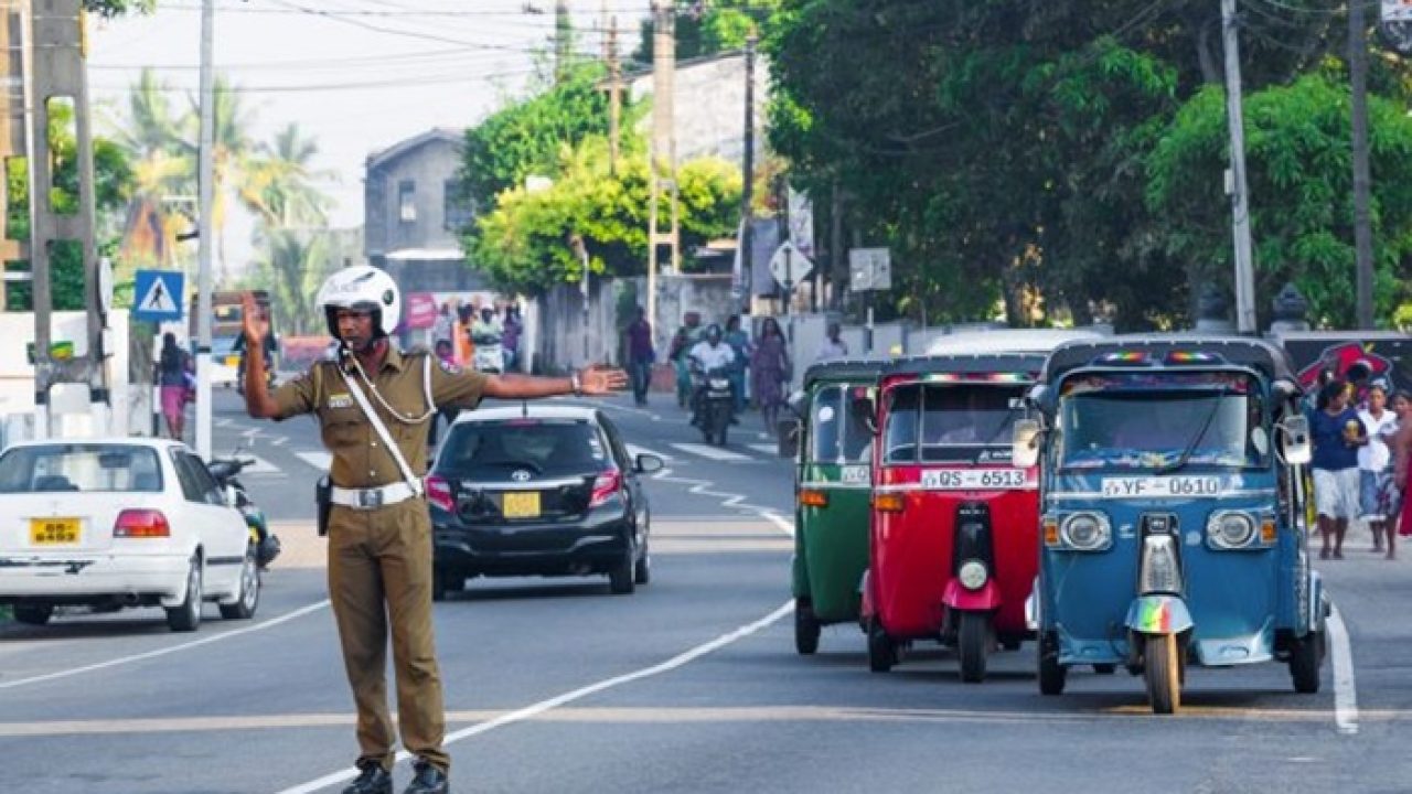 கொழும்பு நகரின் முக்கிய சாலைகள் மற்றும் போக்குவரத்து பாதைகள்