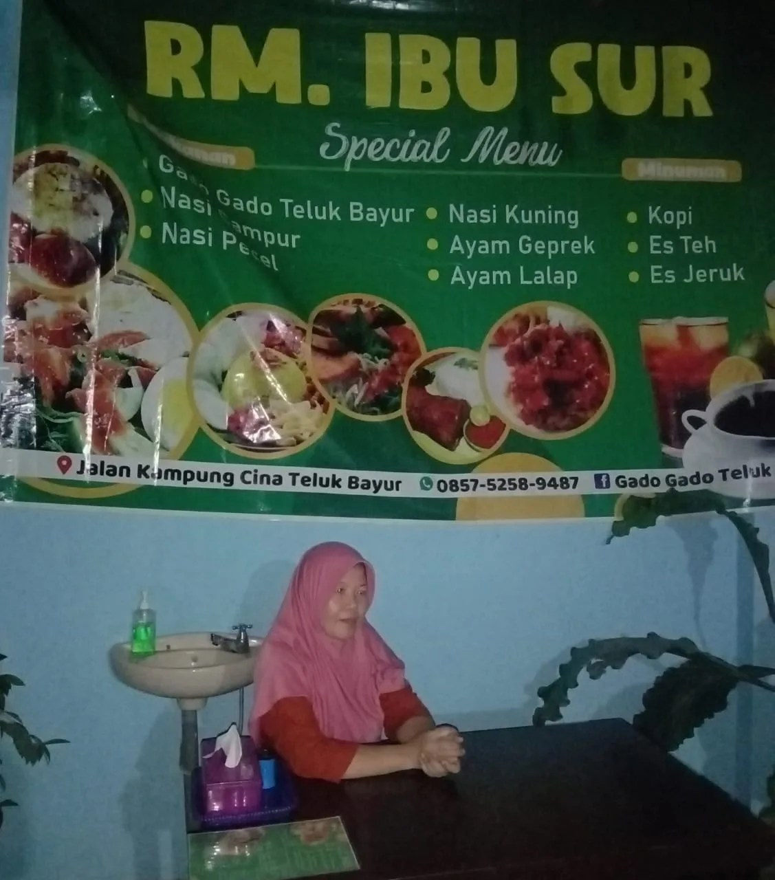 Agus Uriansyah Mengumrahkan 4 Warga, Sesuai Nazarnya Setelah Berhasil Lolos Pada Pemilihan Legislatif Beberapa Waktu Lalu