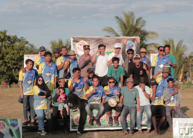 Sukses, Mabes FC Juara Satu Tournament Mini Soccer Sahabat Agus Di Kampung Merancang Berau.