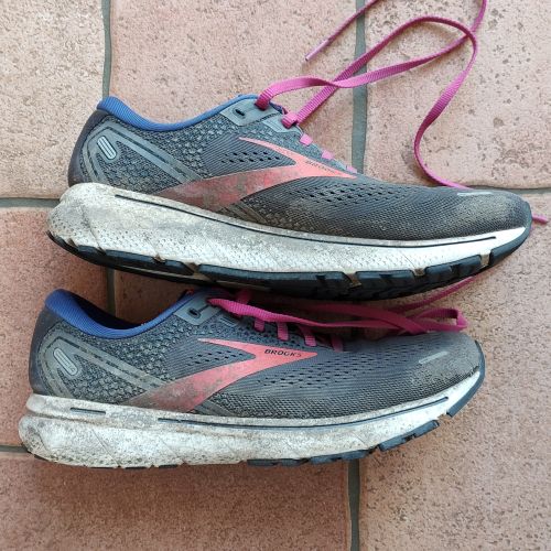 Brooks side
