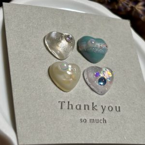 水色ホワイトクリアの四粒キラキラピアス