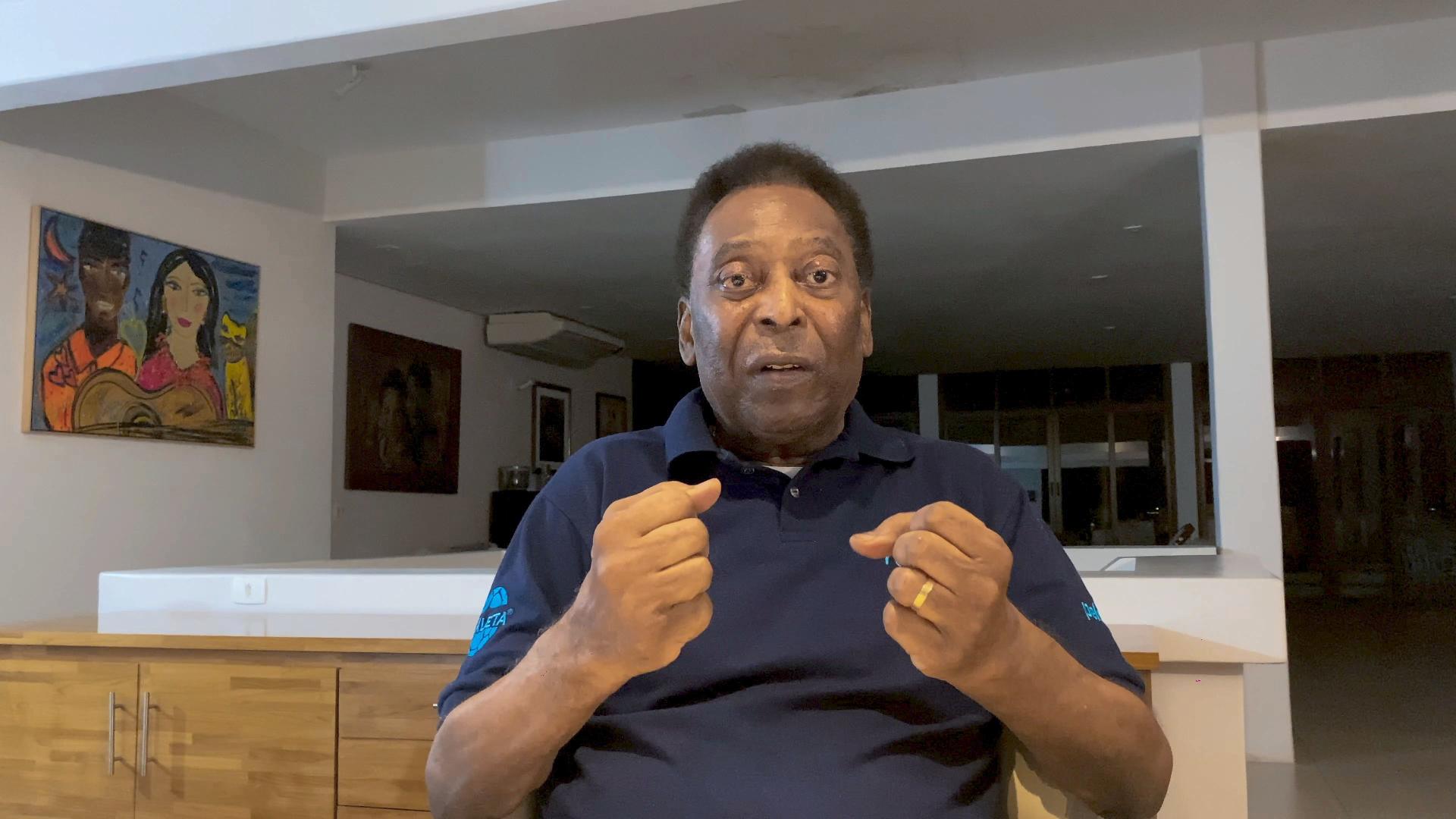 Brazil Legend Pele Remains In ICU After Colon Surgery