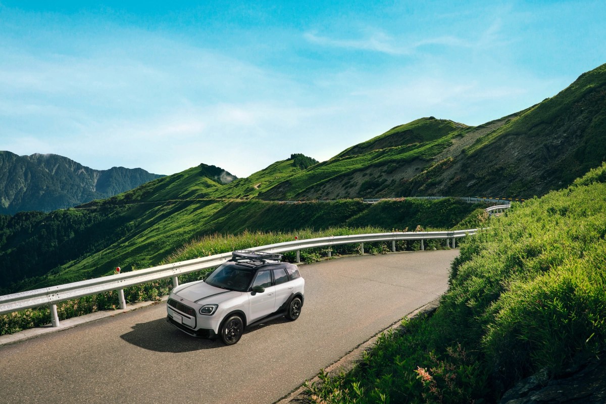 台灣限定MINI Countryman Green Peak，開啟戶外探索新篇章