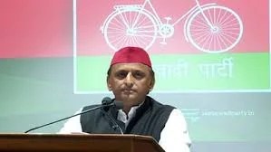 यूपी में सांसद अखिलेश यादव को सपा संसदीय दल के नेता चुना गया