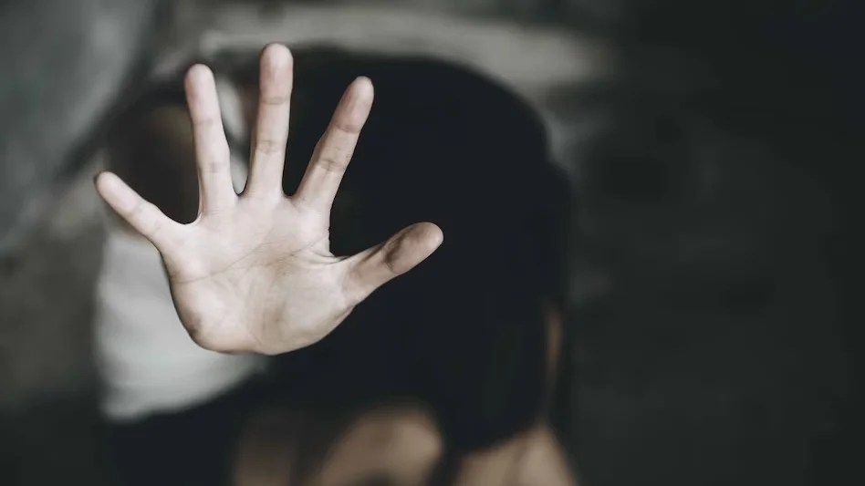 इंस्टा पर दोस्ती करने के बाद दोस्तों ने किया सामहूकि रेप, अब तक 57 गिरफ्तार