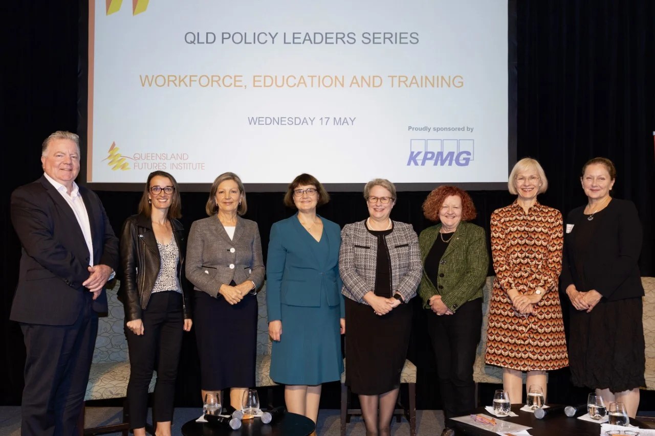 Drivelearning On Linkedin Training Workforceeducation - Minimal Illustrations - Modern Full HD Collection