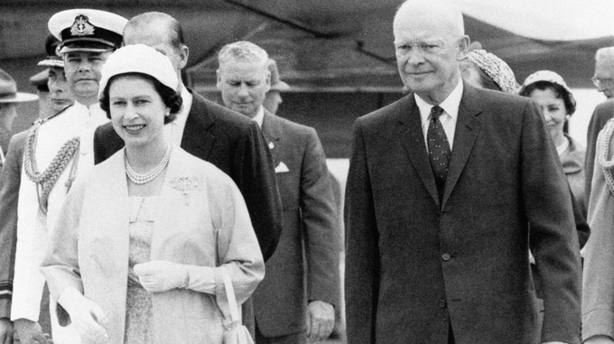 Queen S Reign Has Seen 12 American Presidents And She Has