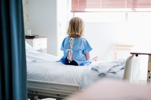 11-Year-Old Misdiagnosed: From Tonsillitis to Stage IV Cancer (2026)
