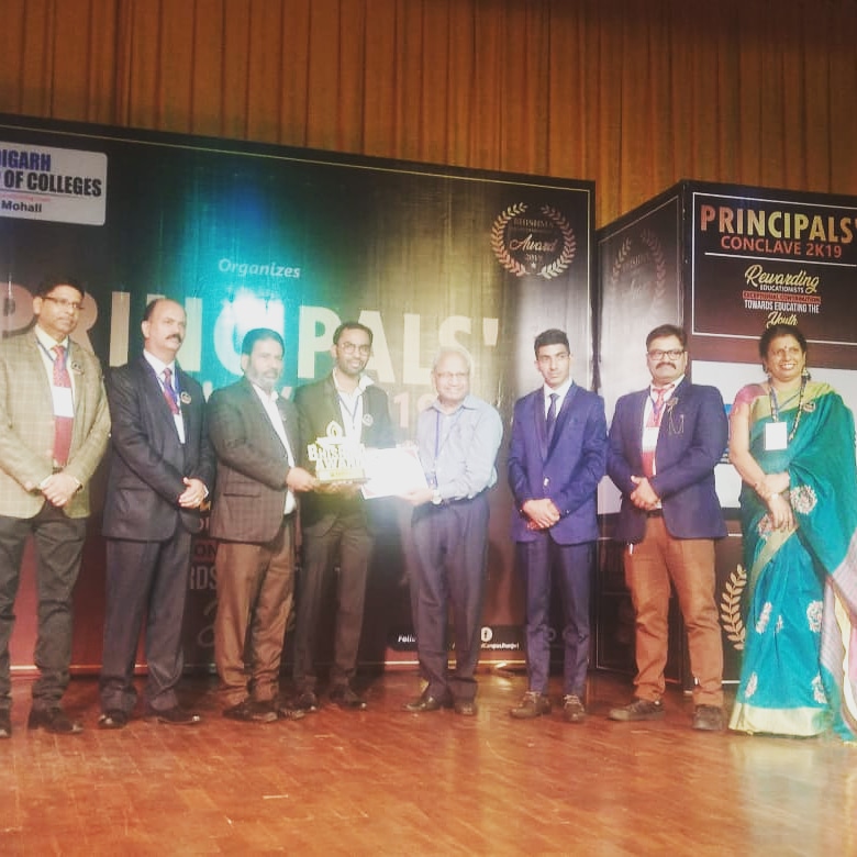 Best Principal Bhishma Award Pankaj Dubey