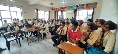 Career Counseling Seminar by Paras Institute of Commerce Pvt Ltd