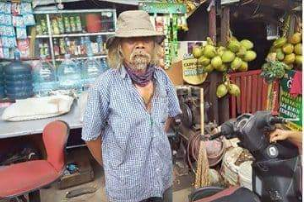 Salah Satu Tunawisma yang Ditemui Risma Itu Tutup 3 Kios Miliknya, Ada Apa?