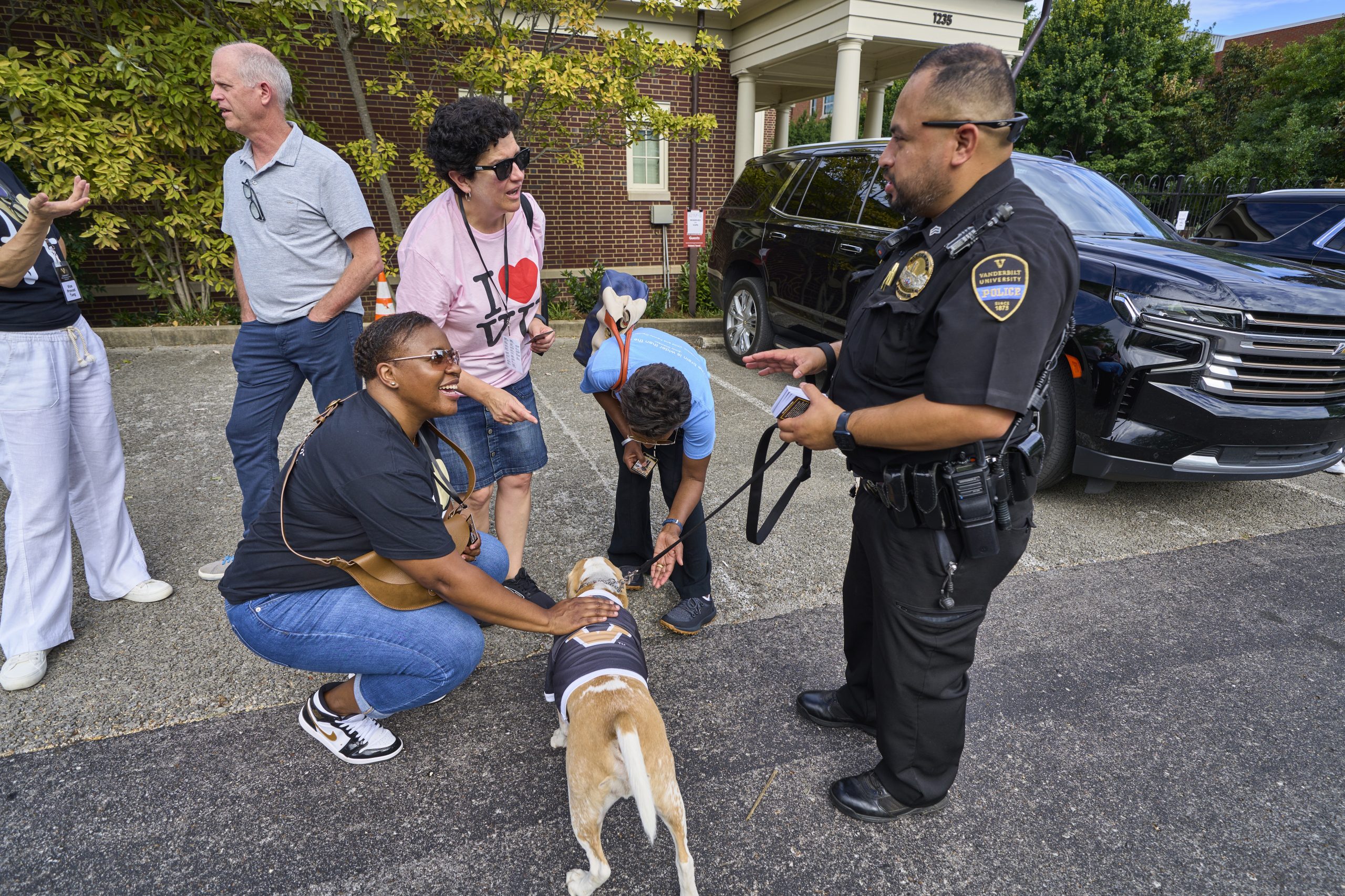 VU public safety officers meet volunteers, faculty and residents.