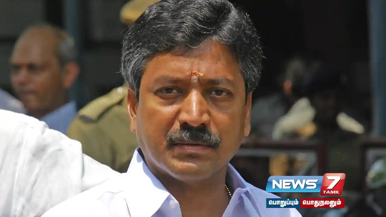 சட்டமன்றத் தேர்தல் வெற்றி; எம்.பி. பதவியை ராஜினாமா செய்தார் சி.வி. சண்முகம்…!