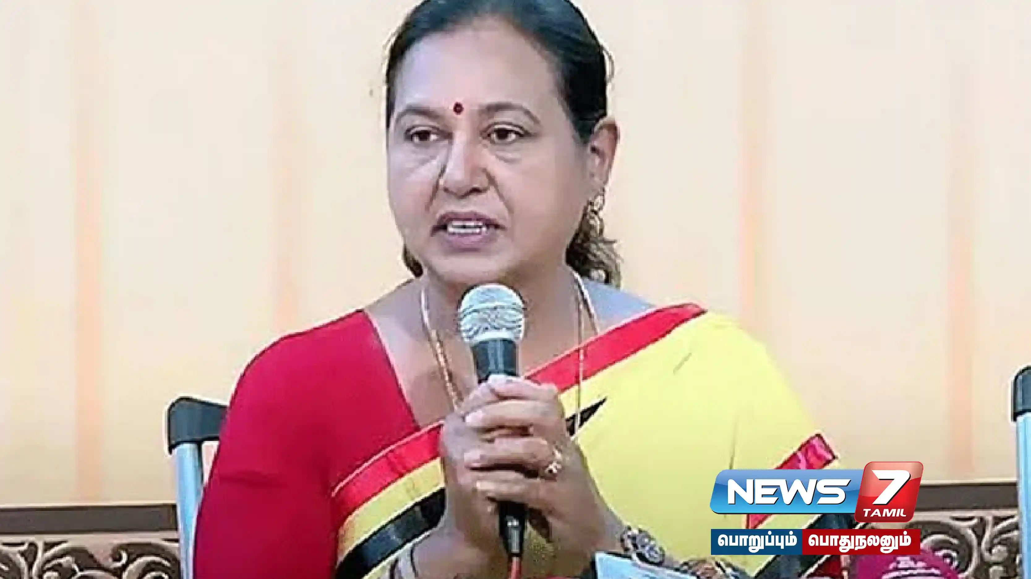 “ஊழல் மற்றும் கோயில் நில மோசடிகளுக்கு எதிராக நடவடிக்கை தொடர வேண்டும்” – பிரேமலதா விஜயகாந்த் வலியுறுத்தல்!