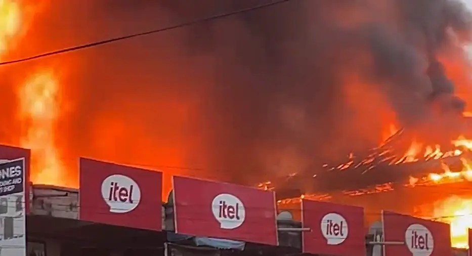 Devastated Trader Blames NDC Government for Adum Fire (Video)