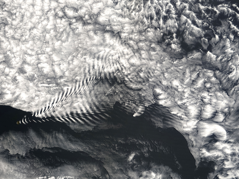 Researchers track how weather close to Earth’s surface influences the ionosphere.