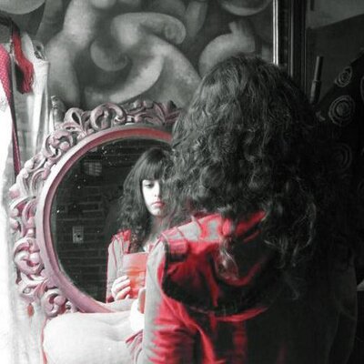 Jimena estará en la Filey 2018 (Foto: Twitter @ThePoemTube)