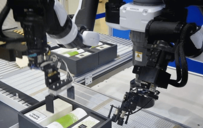Robot