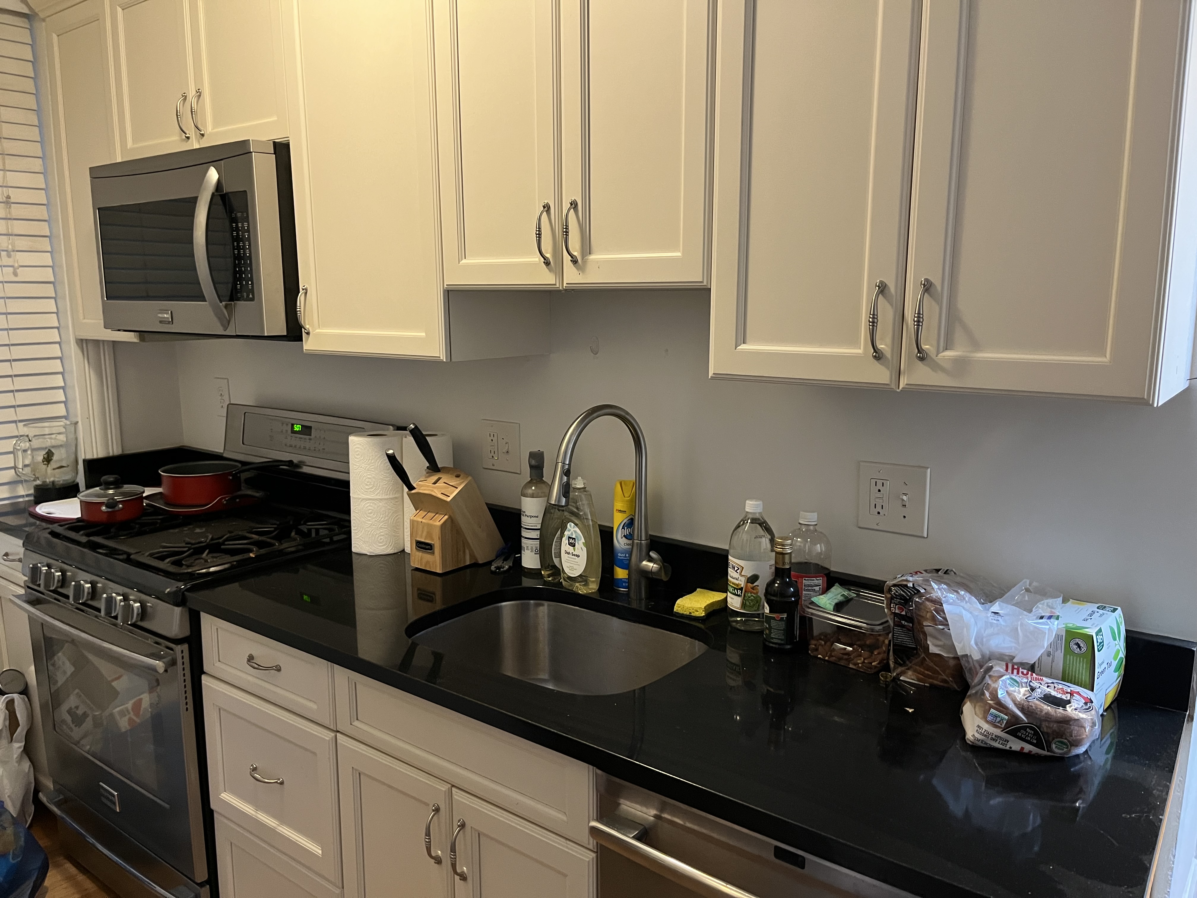 Great location (29 Grove St Beacon Hill)