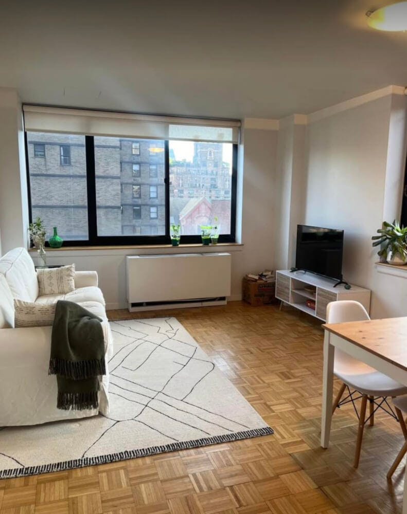 2 Bed 2 Bath (subletting 1BR)