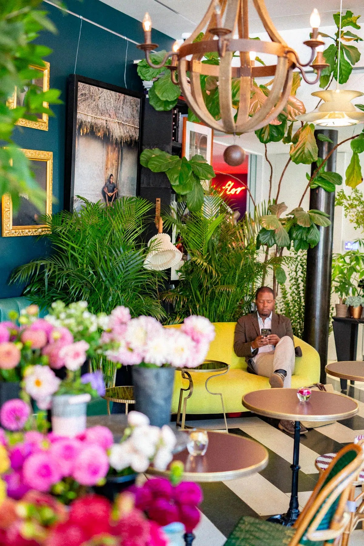 15 Cute Cafes in New York City (Instagram Worthy Spots) (1)