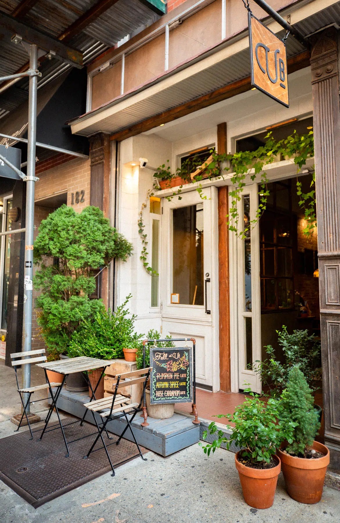 15 Cute Cafes in New York City (Instagram Worthy Spots) (14)