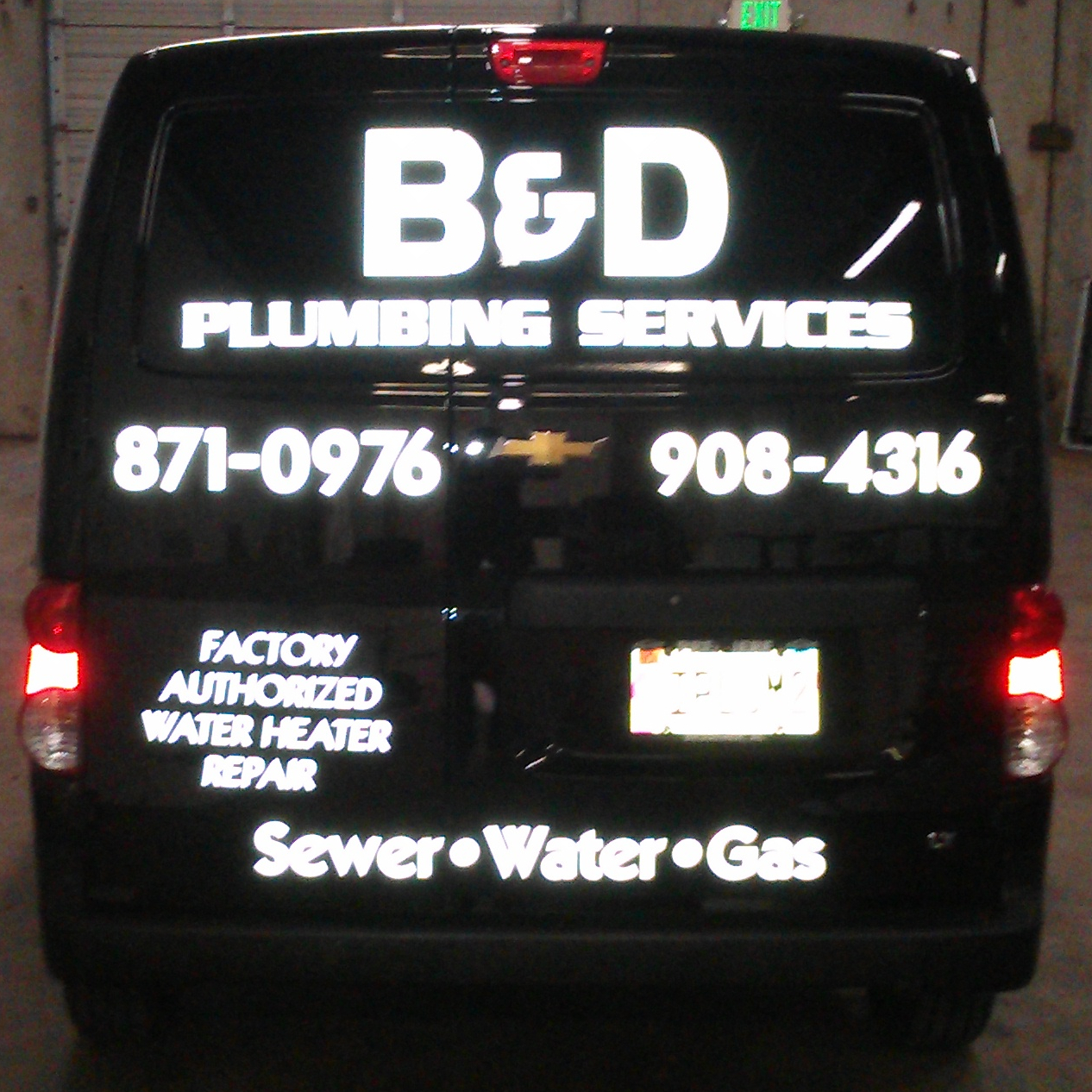 B&DPlumbingVan2b