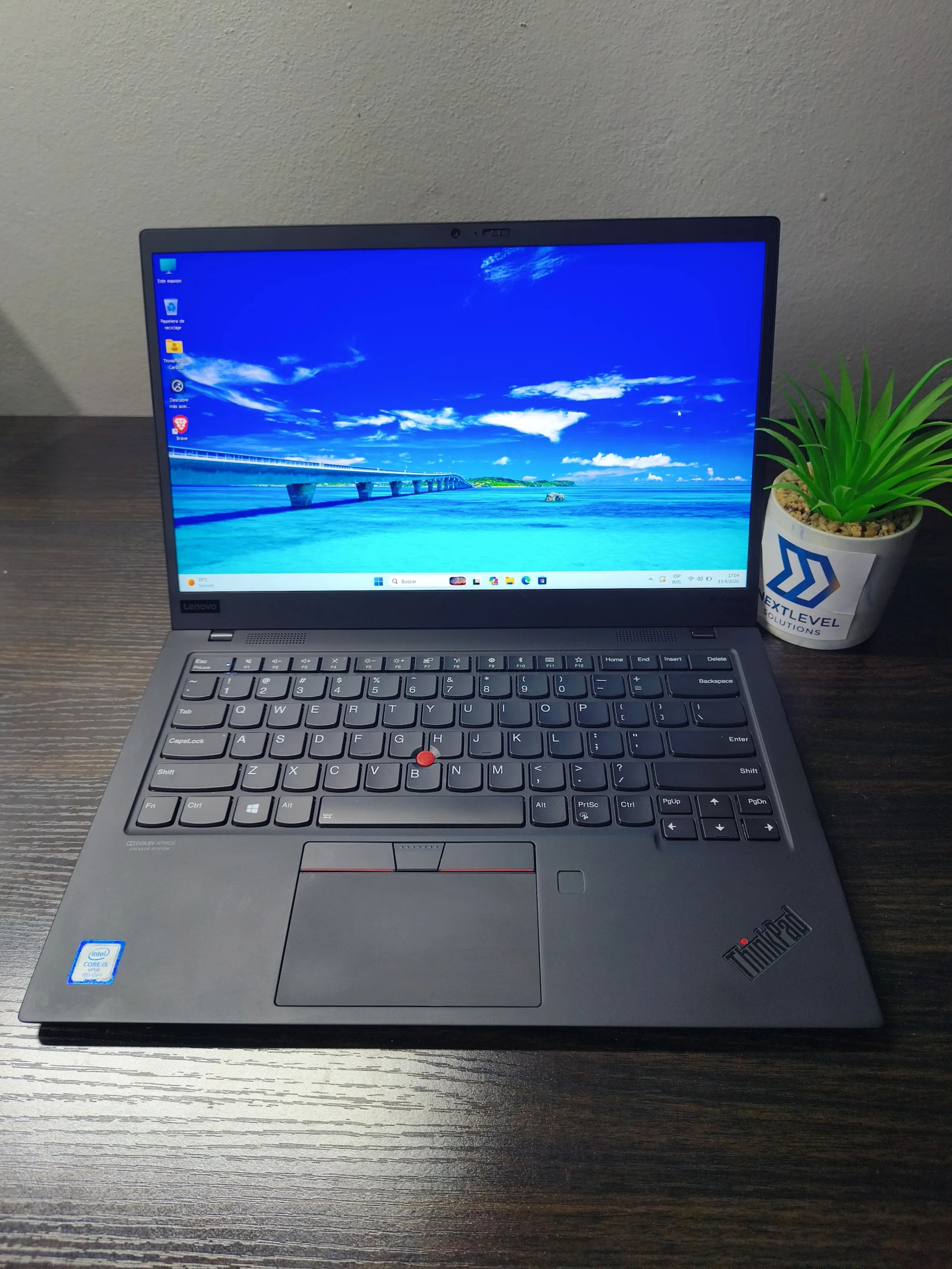 Lenovo ThinkPad X1 Carbon Frente