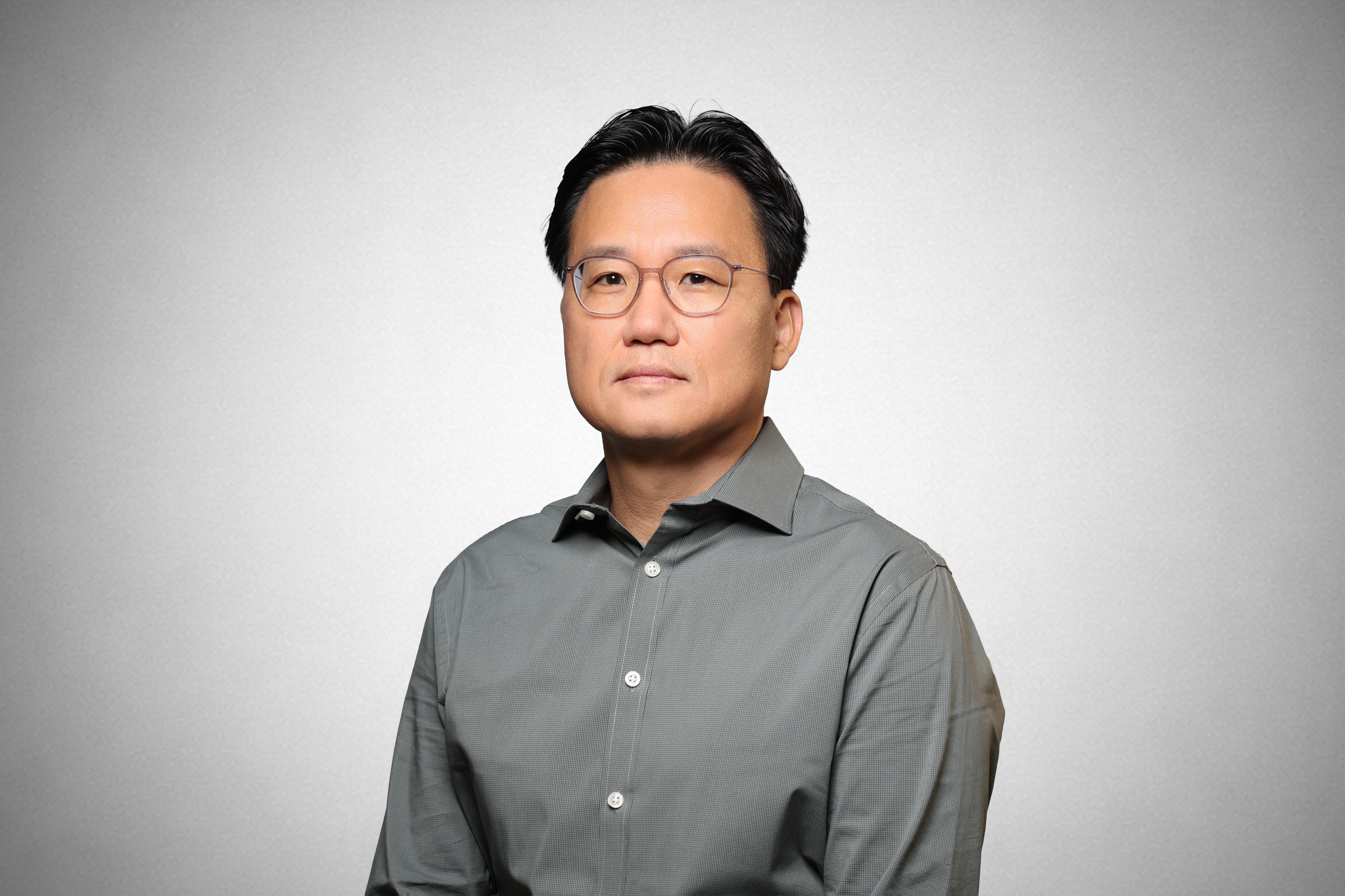 Dr. John Kim - Senior Vice President – Technology Development