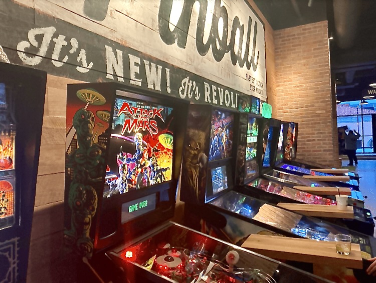 Pins Mechanical opens at SouthSide Works with turbocharged nostalgia