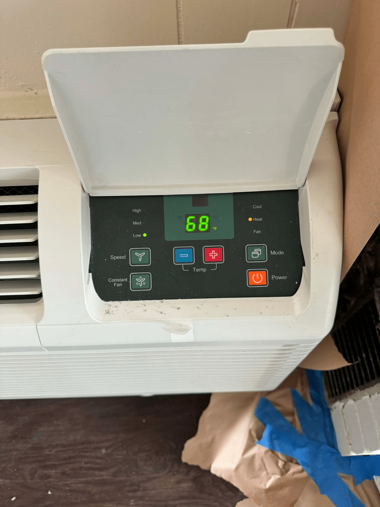 portable air conditioning unit set to 68 degrees inside residential property before cleaning service