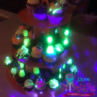 Glow-in-the-Dark Cupcakes