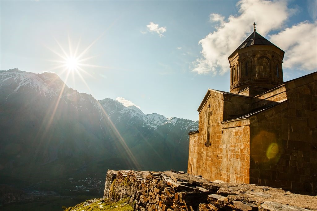 07/07/2018 · неизвестно, когда она была построена, но есть основания полагать, что это был xv или xvi век. Voenno Gruzinskaya Doroga Kazbegi Nick Tours