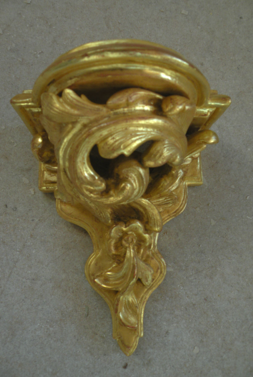 Console d'applique doré