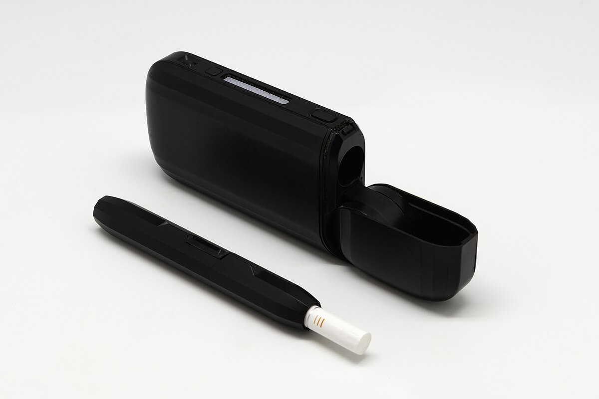 IQOS-2.2.jpg?fit=1200,800&ssl=1
